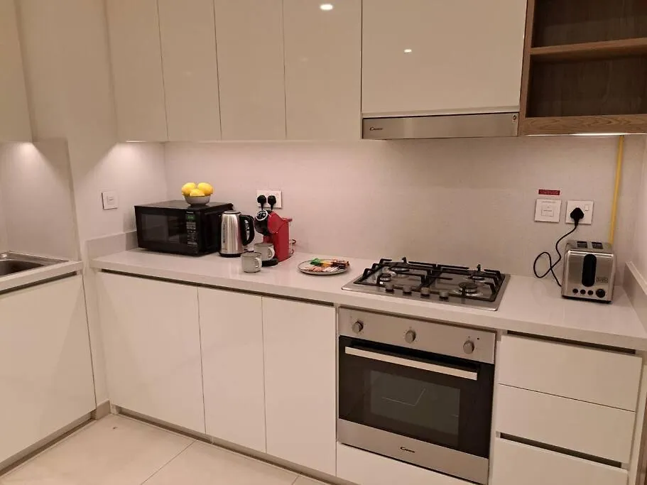 Downtown Views II - Vogue Two Bedroom Apartment With Balcony And Full Burj Khalifa View Dubaj