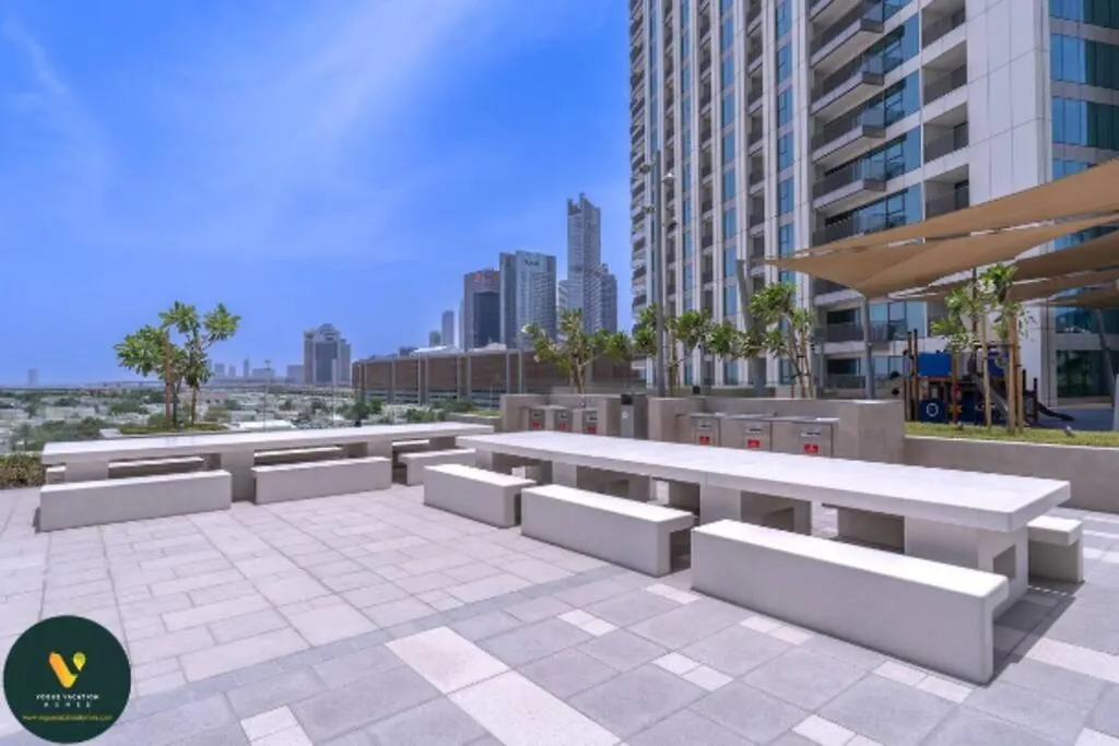 Downtown Views II - Vogue Two Bedroom Apartment With Balcony And Full Burj Khalifa View Дубай